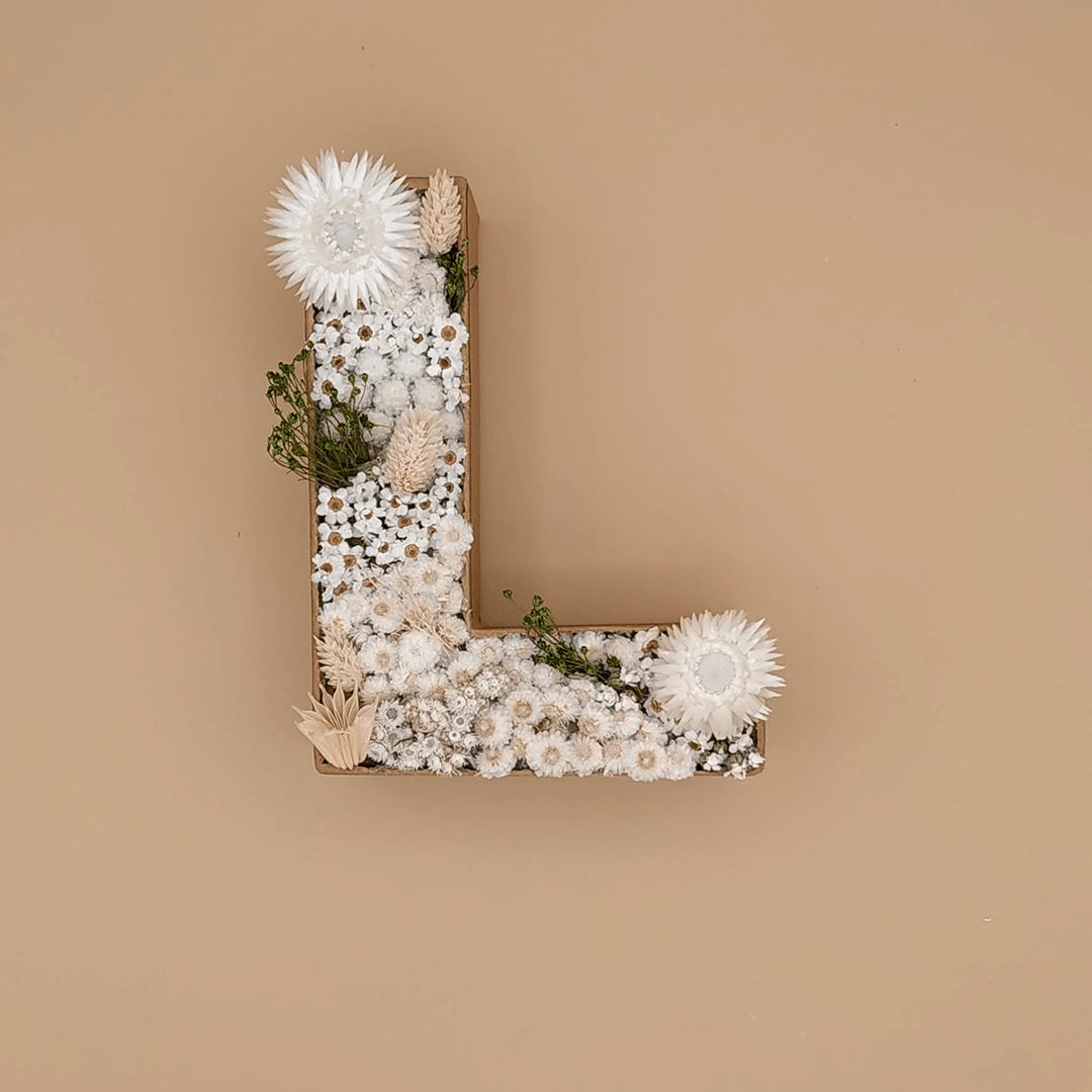 letra decorativa flores 3D